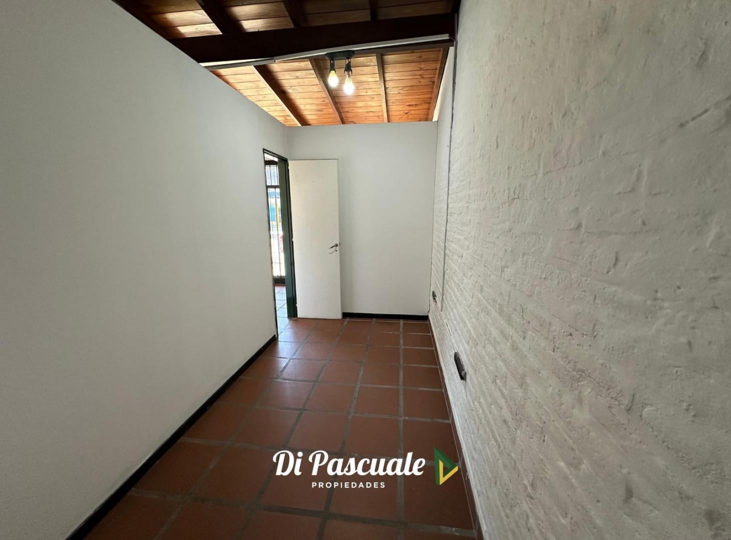 Foto de ALQUILER Local Comercial 3 Oficinas Ideal Consultorios Y Profesionales, imagen 4