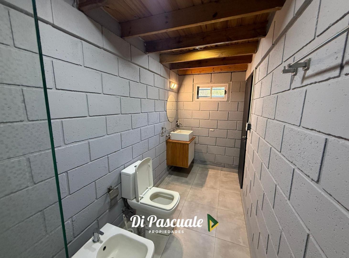 Foto de VENTA Casa 3 Habitaciones, Parque y Pileta - La Reja Norte, imagen 4