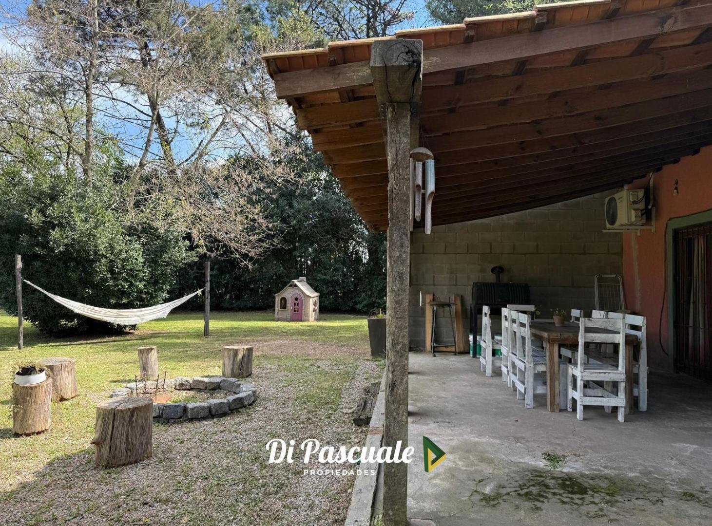 Foto de VENTA Quinta Parque Sobre 3.224 m² , 2 Dormitorios y Galería Cubierta, imagen 3