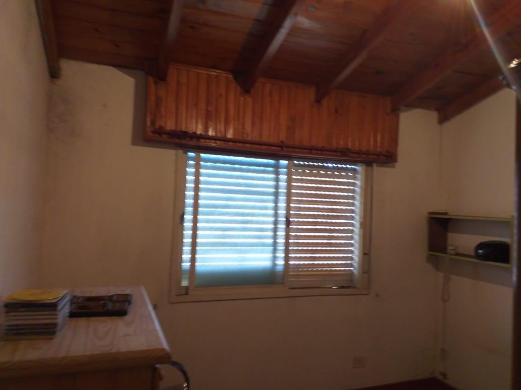 Oportunidad Casa de 4 Ambientes en Hurlingham 4