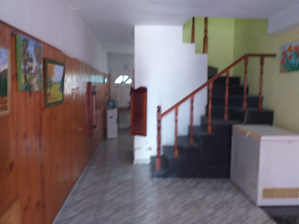 Oportunidad Casa de 4 Ambientes en Hurlingham 3