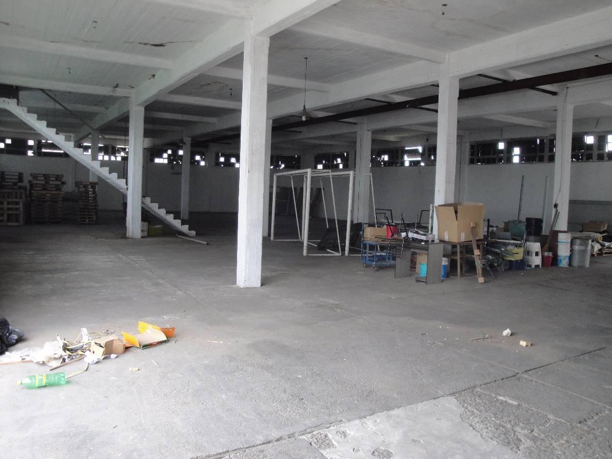 Excelente Nave de 7200 m Ideal Desarrollo Comercial 1