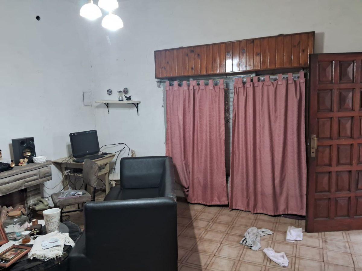 Foto de Casa de 3 amb. en venta en Castelar, imagen 5