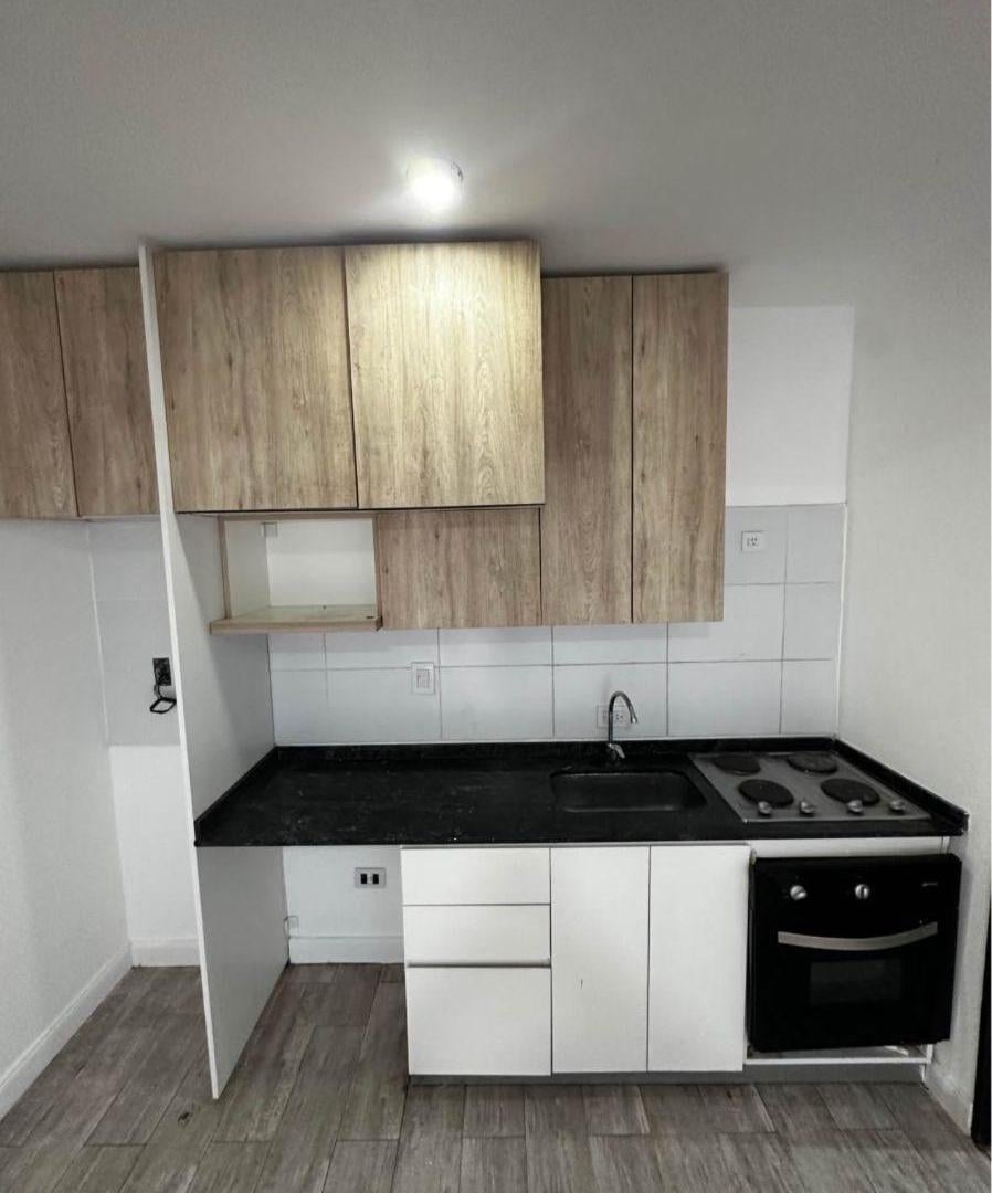 Foto de Departamento en alquiler en Ramos Mejía con cochera, imagen 2