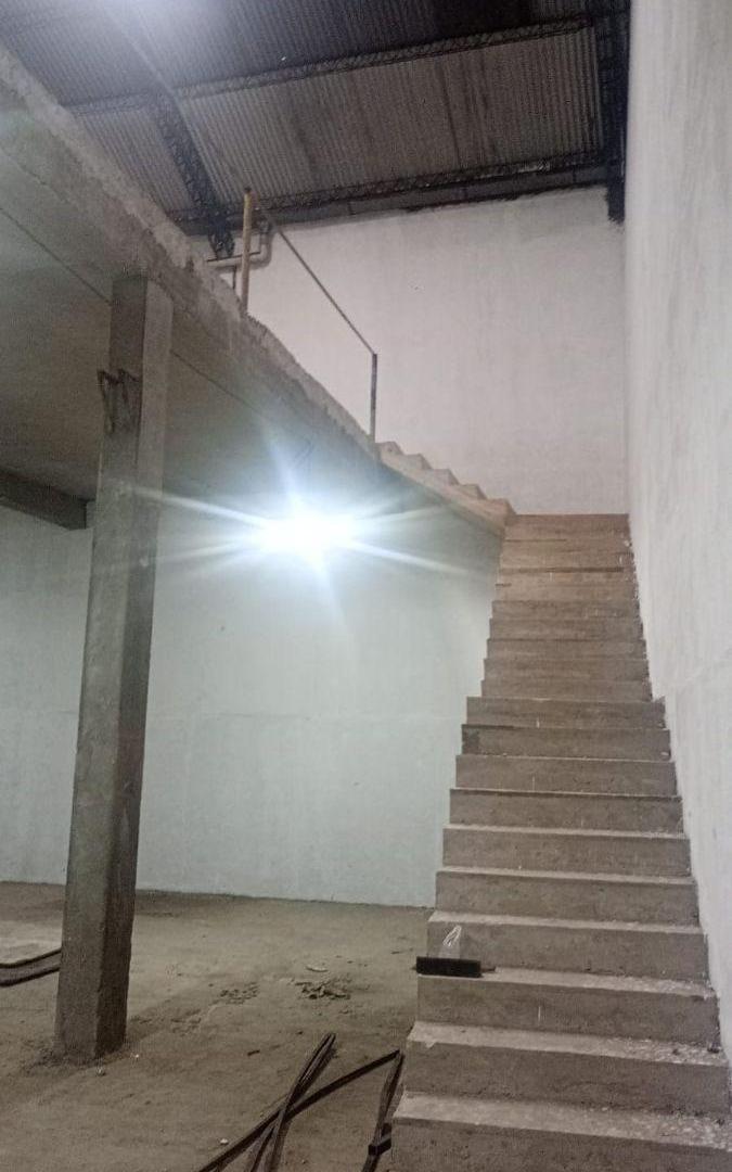 Foto de Galpón de 600mts en Villa Tesei, imagen 5