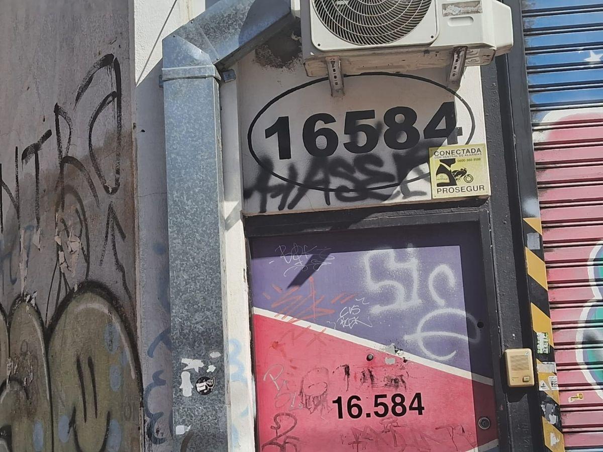Foto de Local de 1000 m² en alquiler en Haedo, imagen 2