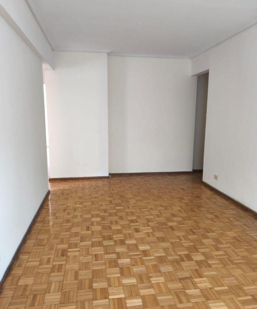 Foto de 3 amb. Impecable luminoso con balcón Exc Ubicacion Juncal y Aguero prox, imagen 4