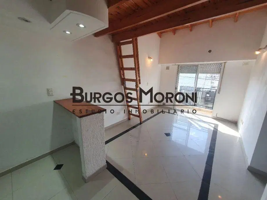 Departamento 2 Ambientes + Altillo - Al Frente Con Balcon 3