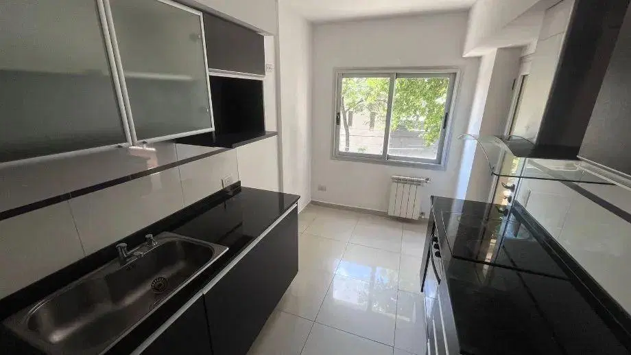 Departamento En Alquiler En Ramos Mejia Norte 4