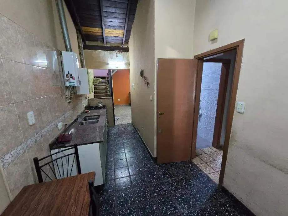 Casa De 5 Ambientes Con Cochera Y Jardin Al Frente - Apto Credito 4