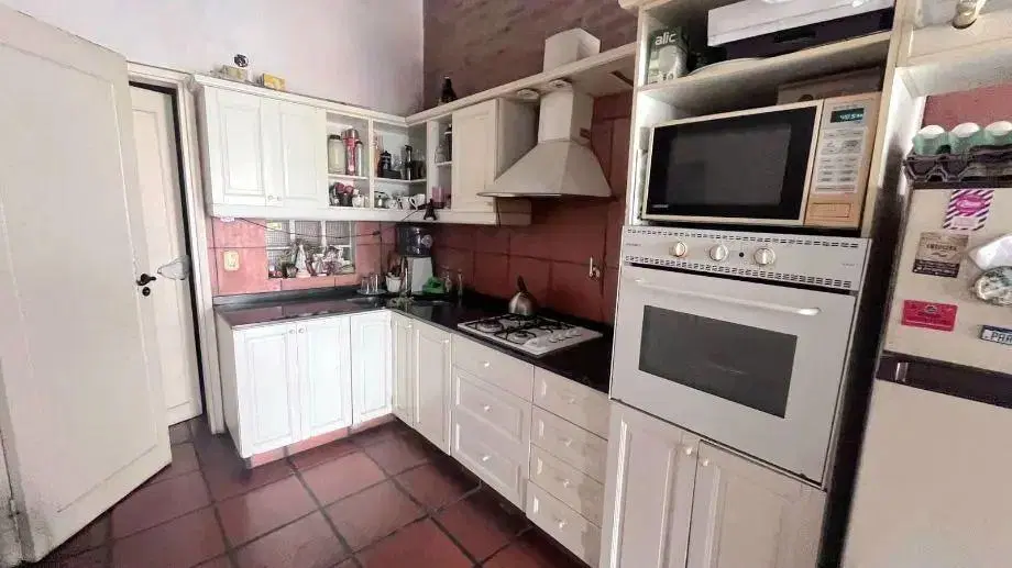 Casa En Venta En Caseros 2