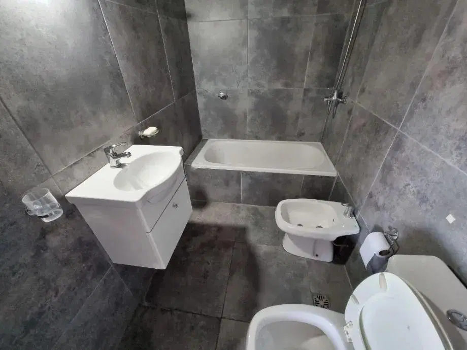 Departamento En Alquiler En Haedo Norte 4