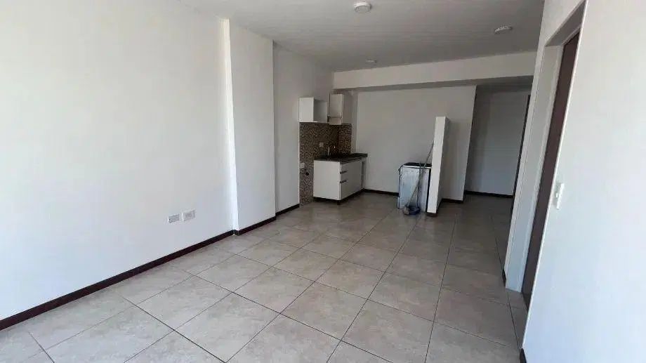 Departamento En Alquiler En Flores 4