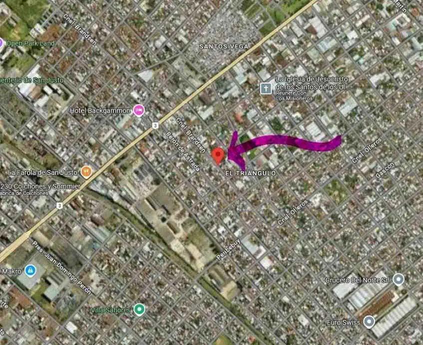 Foto de VENTA CASA AMERICANA DE 3 AMBIENTES CON GARAGE PASANTE Y FONDO LIBRE, imagen 1