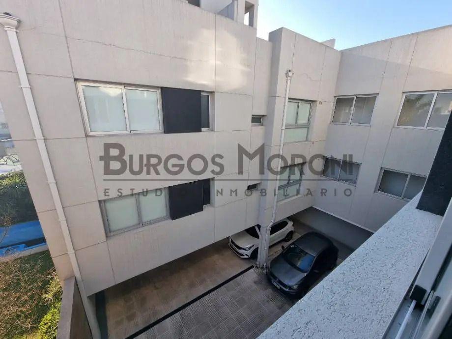 Foto de VENTA DEPARTAMENTO DE 2 AMBIENTES CON COCHERA Y TERRAZA PROPIA CON, imagen 4