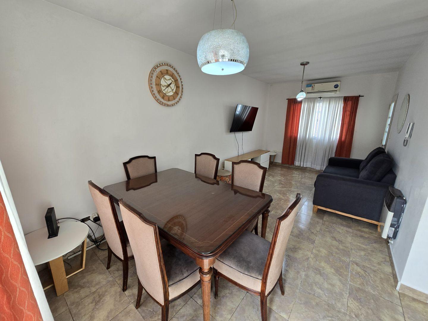 Foto de Venta, Hermoso departamento (piso) de 3 ambientes, por escalera en, imagen 1