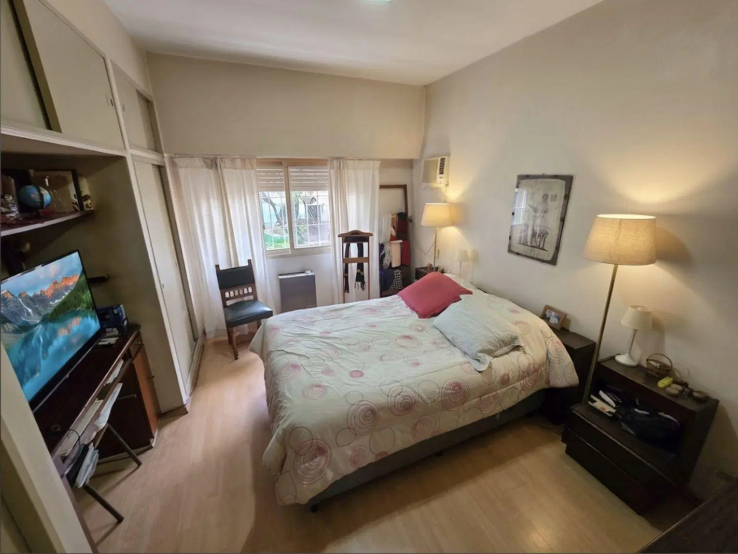 VENTA CASA DE 4 AMBIENTES, FONDO LIBRE, GARAGE, PARRILLA, RAMOS MEJIA 4