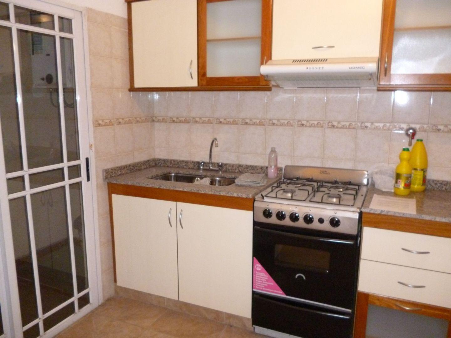 Foto de Alquiler de Departamento 3 Ambientes al Frente con Balcón, Ramos Mejía., imagen 4
