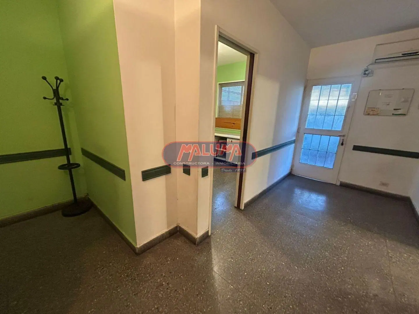 Departamento 2 ambientes. | Alsina al 100 3