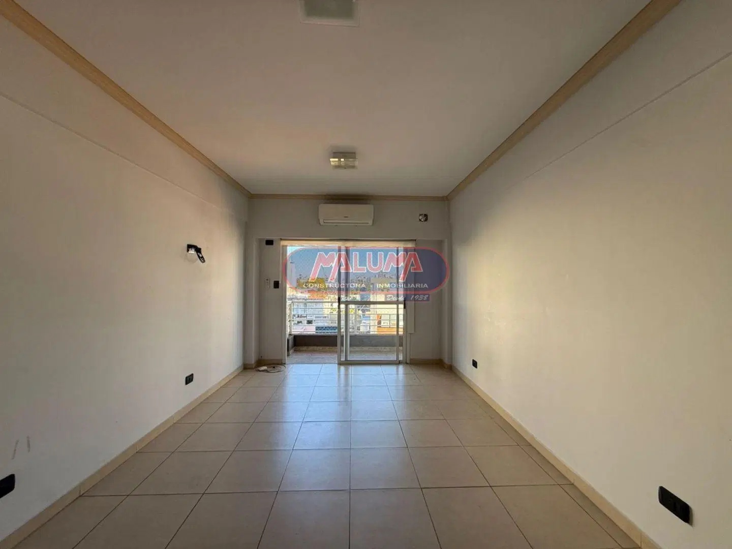 PROPIEDAD RESERVADA Departamento 2 ambientes 0 dormitorios. | Ramon Falcon al 6600 4