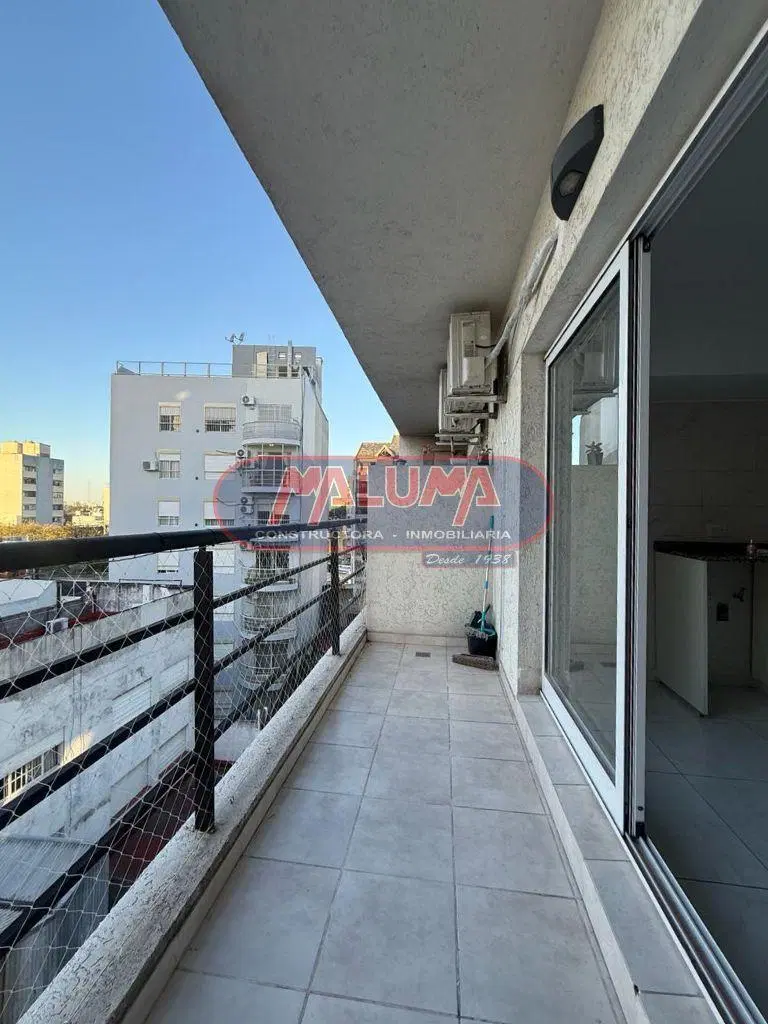 Departamento 1 ambiente. | Ramon L. Falcon al 6700 2