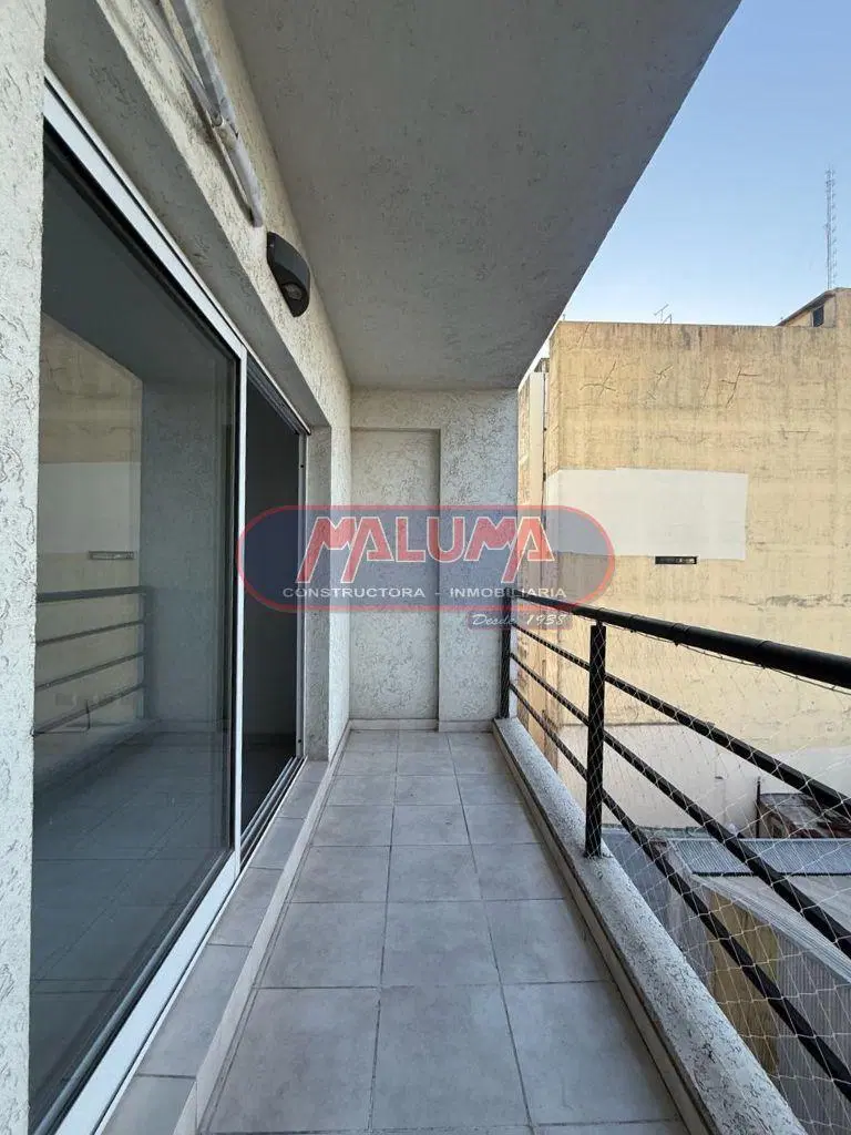 Departamento 1 ambiente. | Ramon L. Falcon al 6700 3