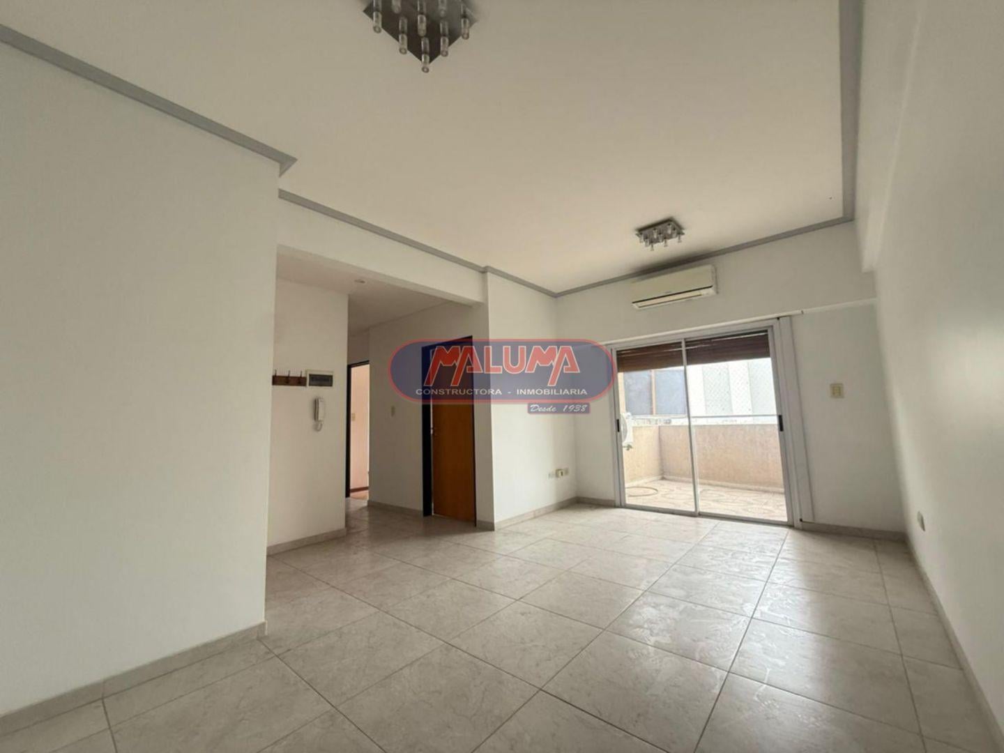 Departamento 2 ambientes. | Ramon L. Falcon al 6600