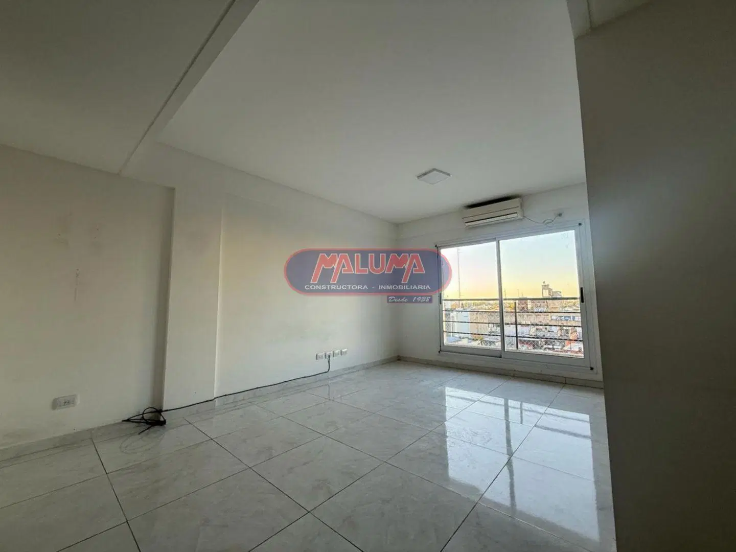 Departamento 1 ambiente. | Ramon L. Falcon al 6700 3