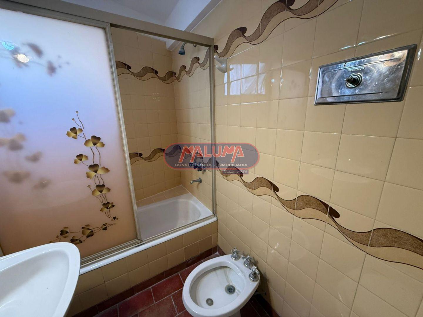 Foto de Departamento 2 ambientes. | Av Rivadavia al 10700, imagen 2
