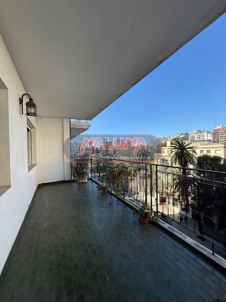 Departamento 4 ambientes. | Av. Rivadavia al 4900 5