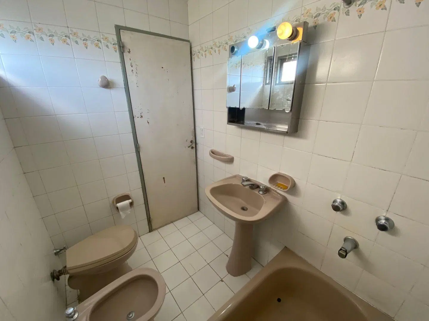Departamento 2 ambientes. | Montiel al 100 8