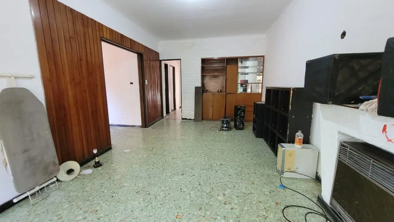 Casa 6 ambientes. | Cosquin al 400 4