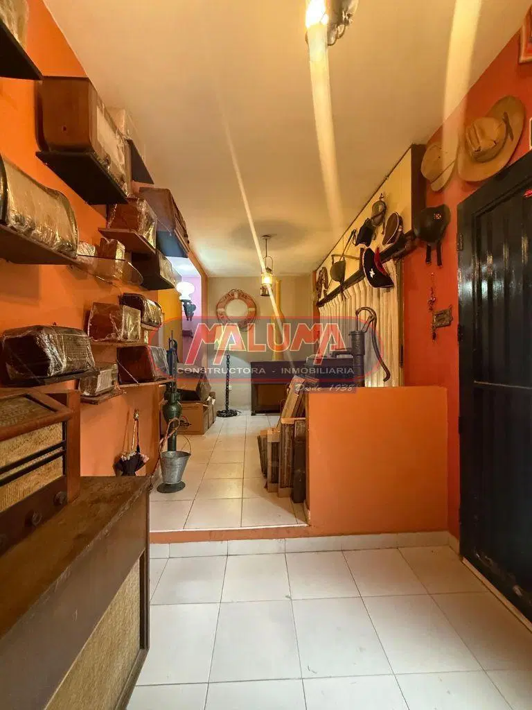 Casa 4 ambientes. | El Mirasol al 600 1