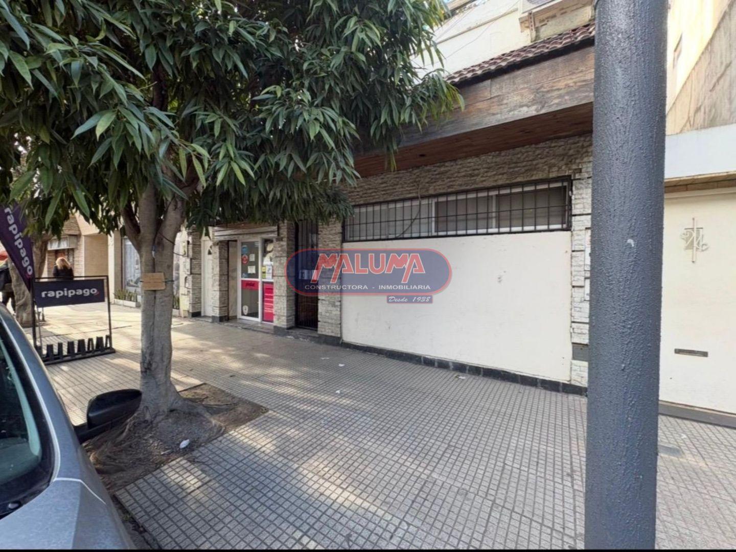 Foto de PH al frente con local y viviendas, imagen 5