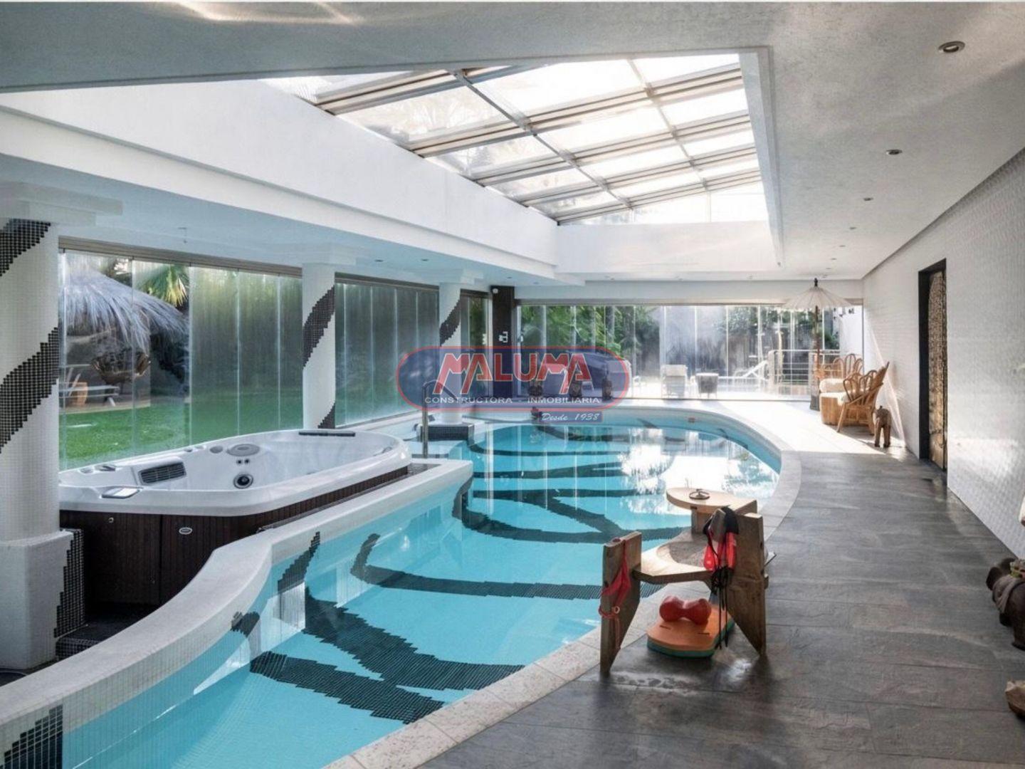 Foto de Casa 7 ambientes o mas. | Pizarro al 7600, imagen 1