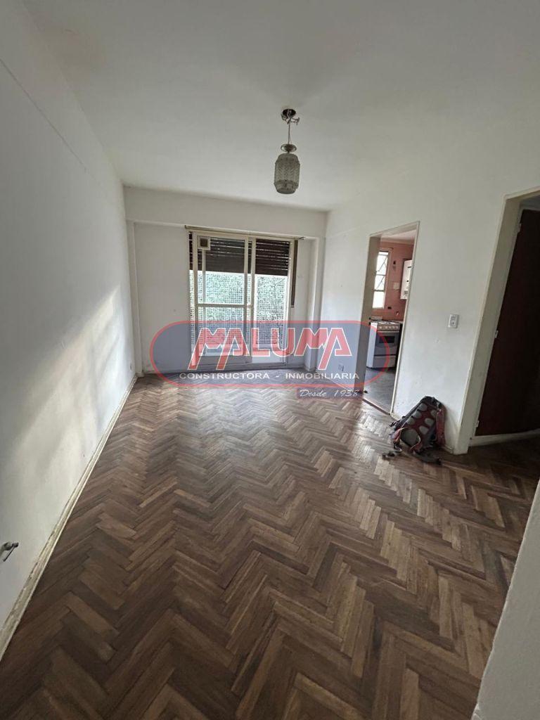 Foto de (PROPIEDAD RESERVADA ) Alquiler de Departamento 3 Ambientes en Liniers, imagen 2