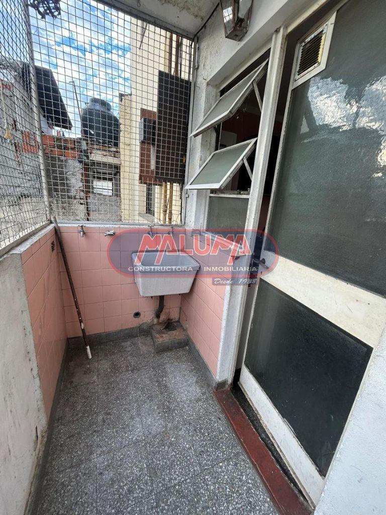 Foto de (PROPIEDAD RESERVADA ) Alquiler de Departamento 3 Ambientes en Liniers, imagen 3