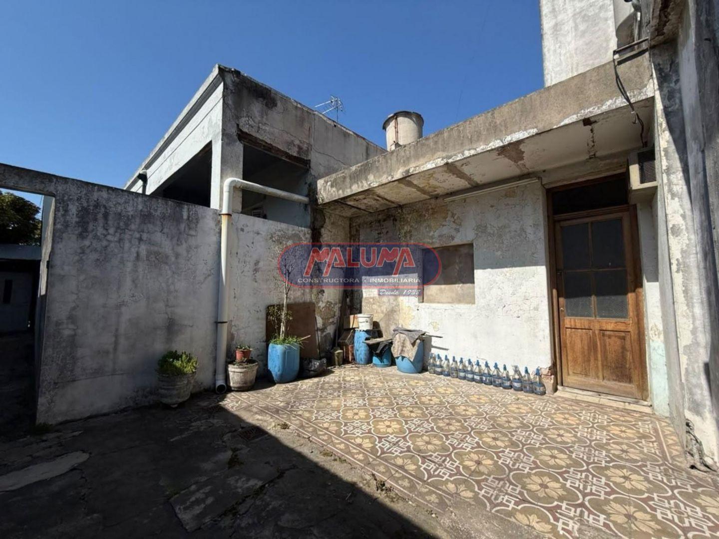 Foto de CASA EN VENTA SOBRE LOTE PROPIO - GRANADA 871, imagen 5