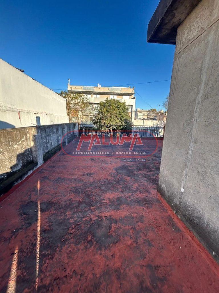 Foto de Casa 4 ambientes 0 dormitorios. | Patron al 6900, imagen 2