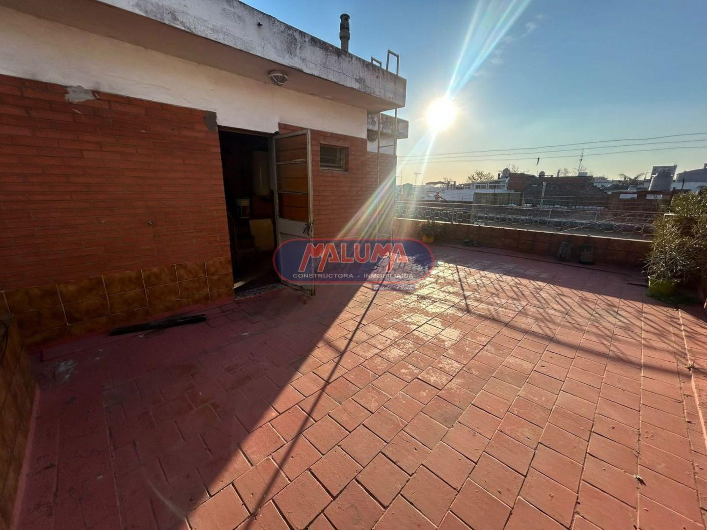 Foto de PH 4 AMBIENTES TIPO DÚPLEX EN VENTA - CIUDADELA SUR, imagen 2