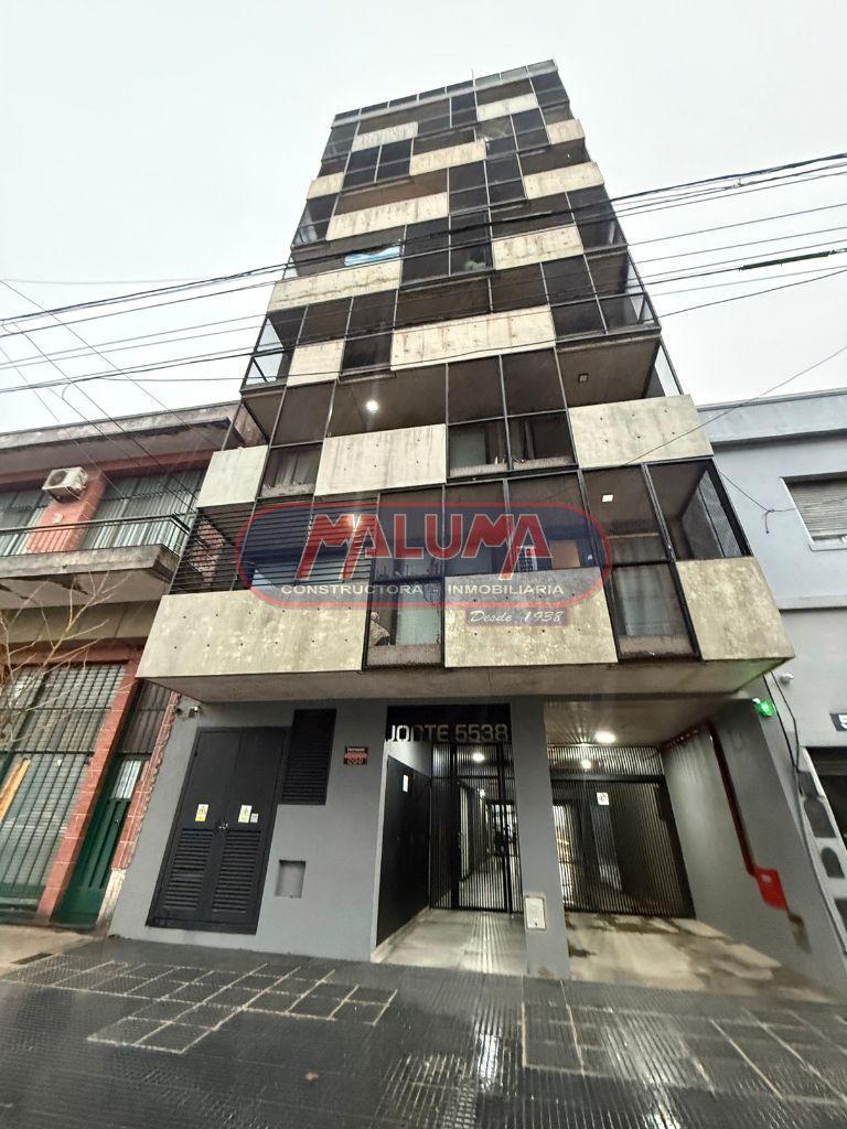 Foto de DEPARTAMENTO 2 AMBIENTES EN VENTA - VERSALLES, imagen 1