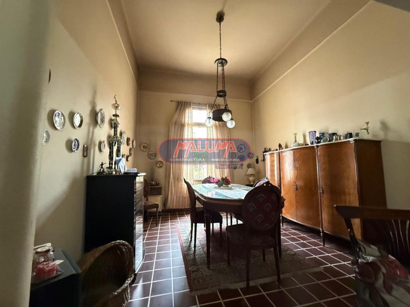 Foto de CASA EX MUNICIPAL DE 4 AMBIENTES CON COCHERA, PATIO Y TERRAZA, imagen 5