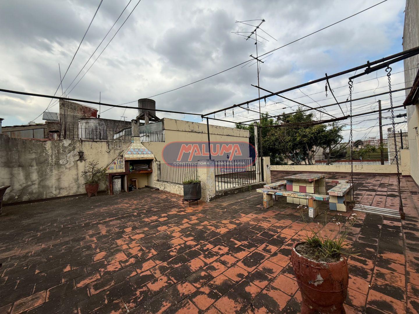 Foto de LOTE CON LOCAL, VIVIENDA, COCHERA Y TERRAZA VILLA LUGANO, imagen 3