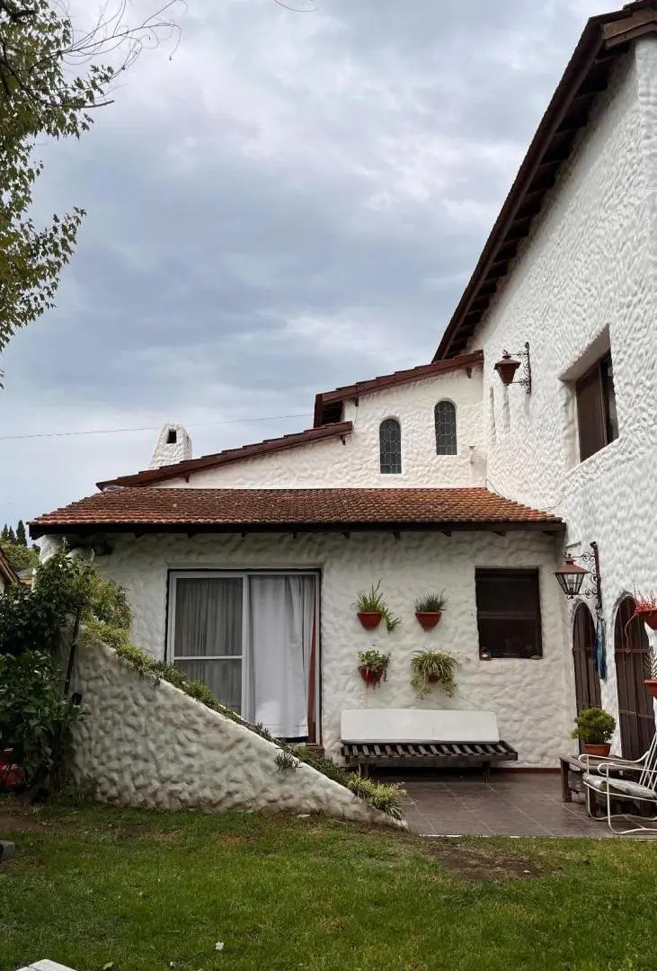 casa en alquiler de 3 dormitorios 4