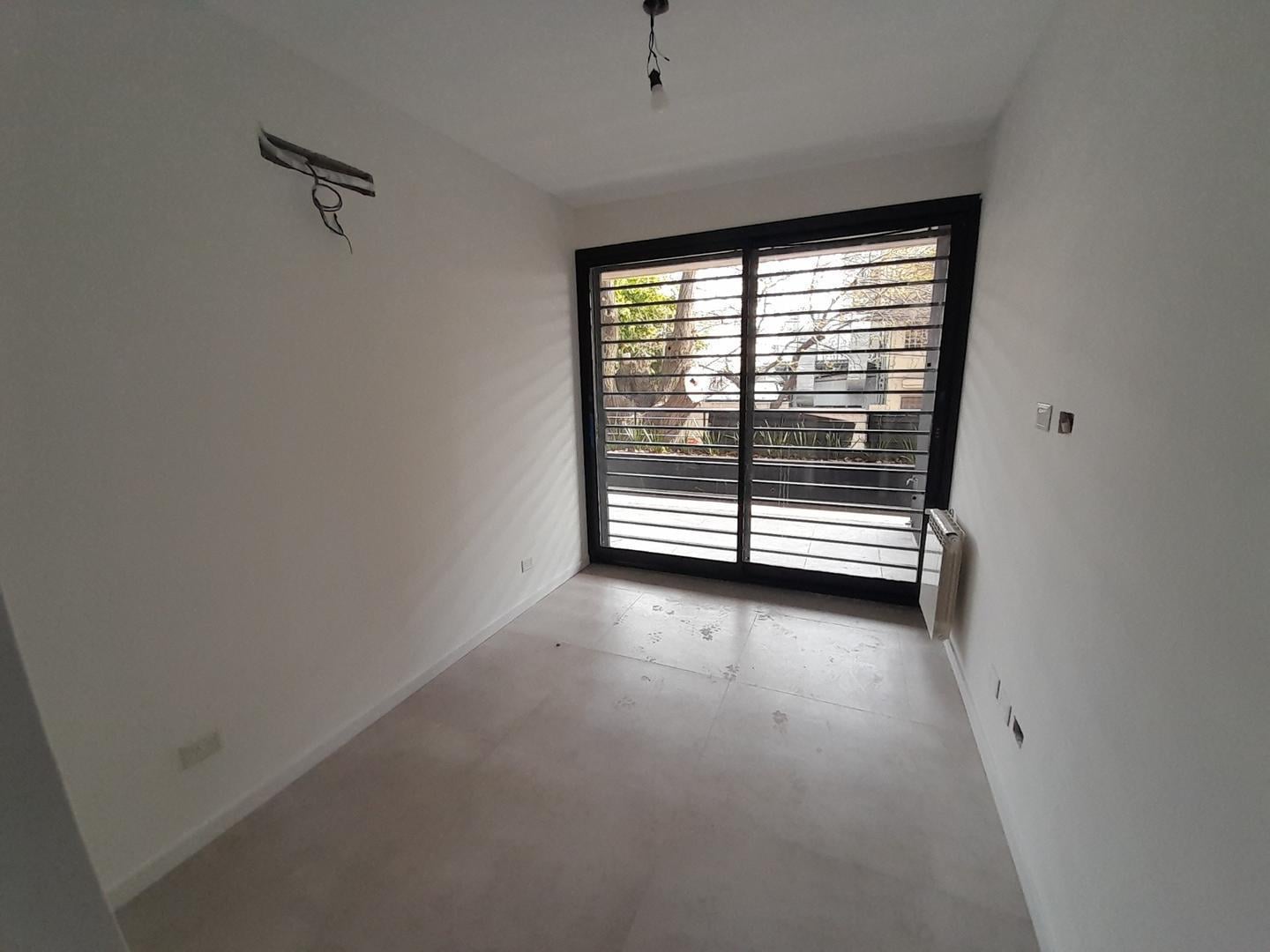 Foto de Venta departamento 3 ambientes Villa Pueyrredon, imagen 2