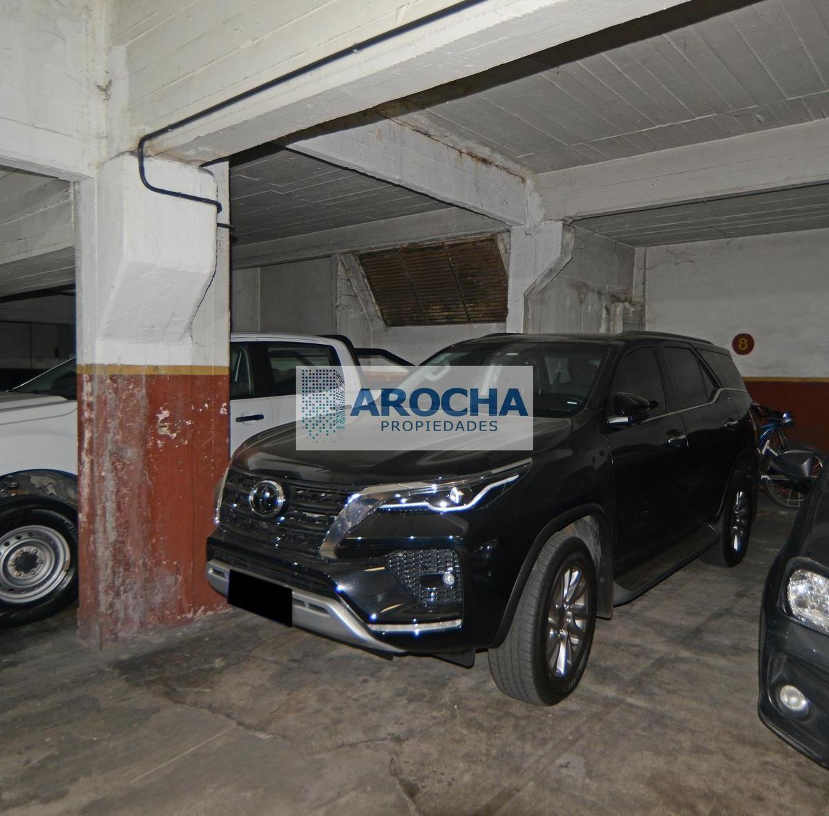 Cochera en Quilmes Centro 3