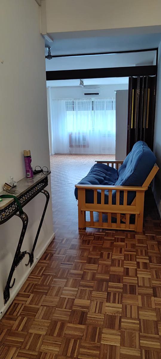 Venta amplio Monoambiente al frente 37M2