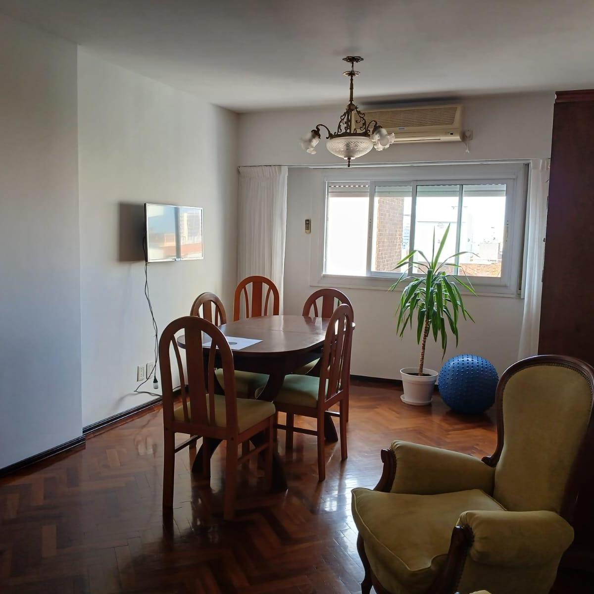 Disponible en Venta 4 Ambientes con Cochera. Belgrano 3