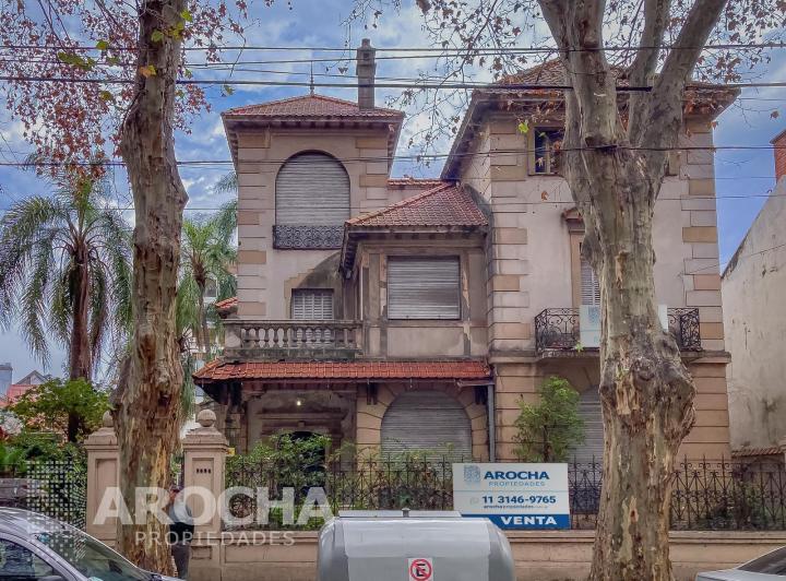 CASA en venta avenida de los incas  3200 para reciclar 4