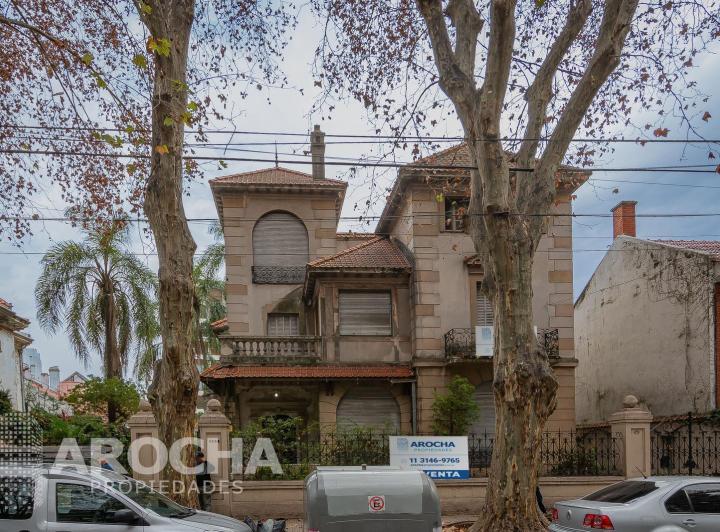 CASA en venta avenida de los incas  3200 para reciclar 5
